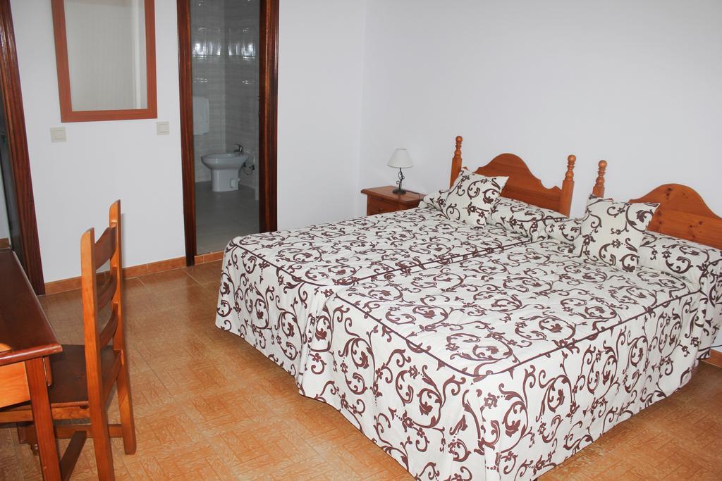 Pension Algarrobena Algarrobo Exterior photo